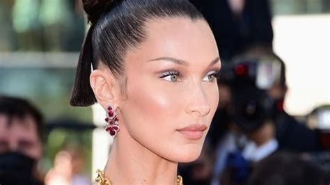 bella hadid and dior contract|did dior replace hadid.